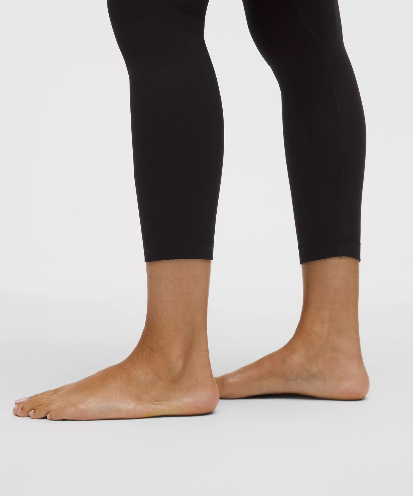 Pantalón de tiro alto
