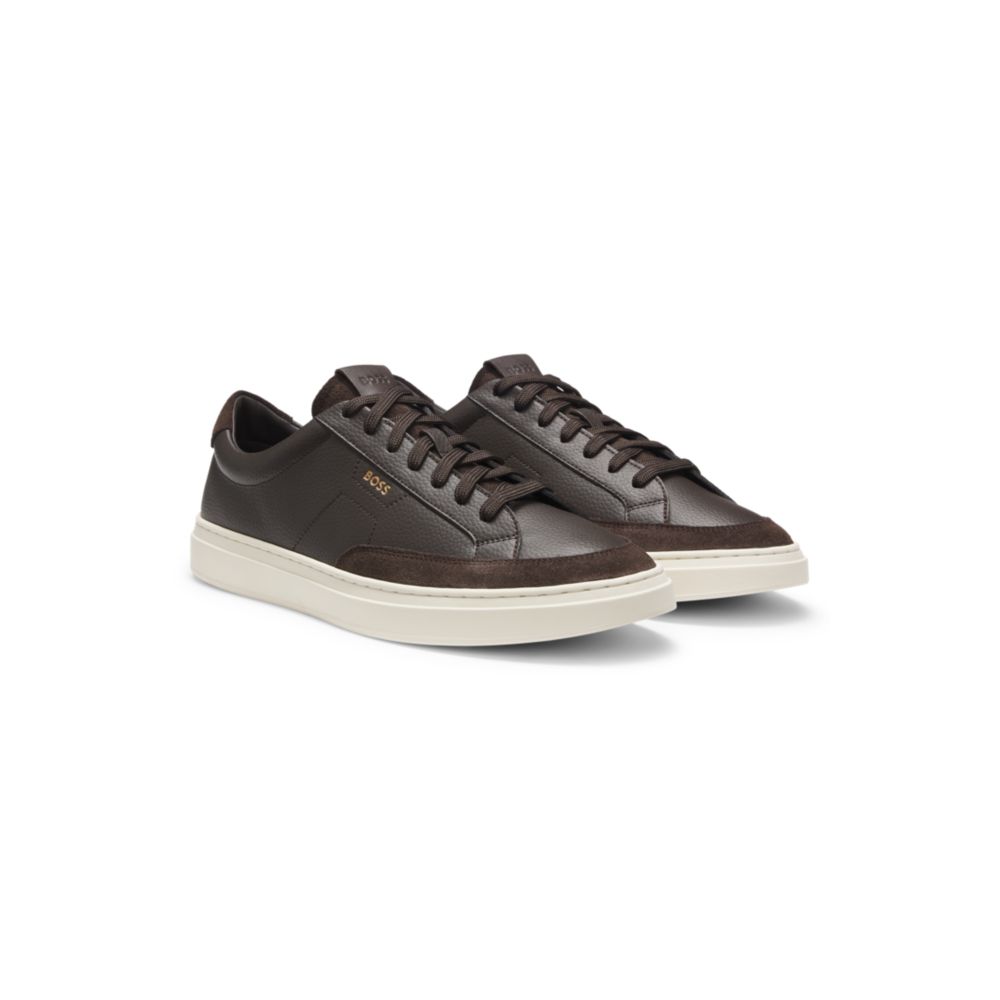 Tenis de cuero