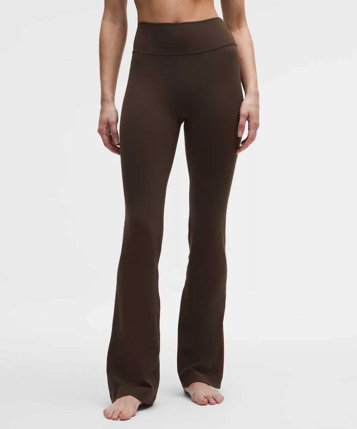 Pantalón de tiro alto