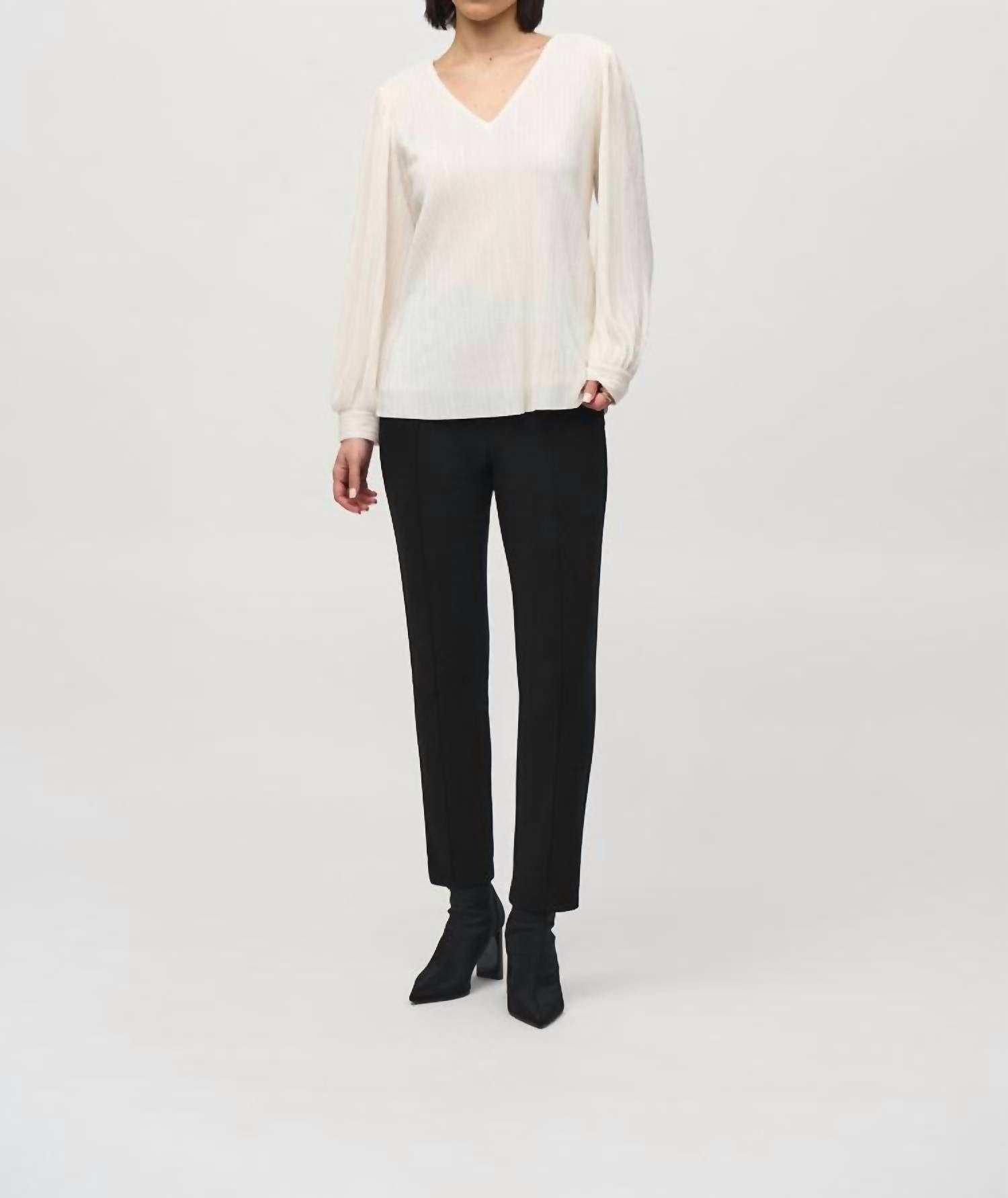 Top con pliegues color blanco