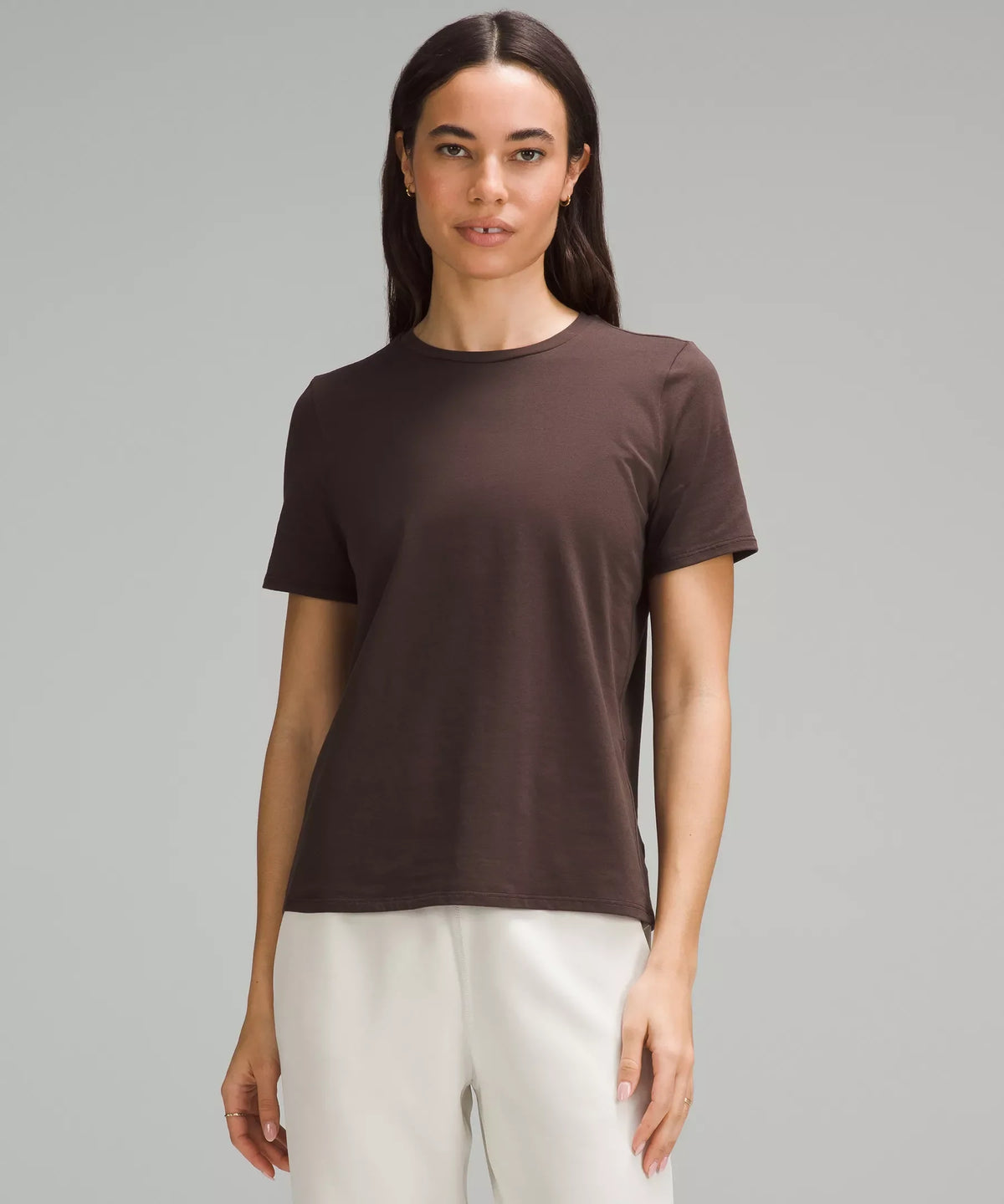 Camiseta de algodón con cuello redondo