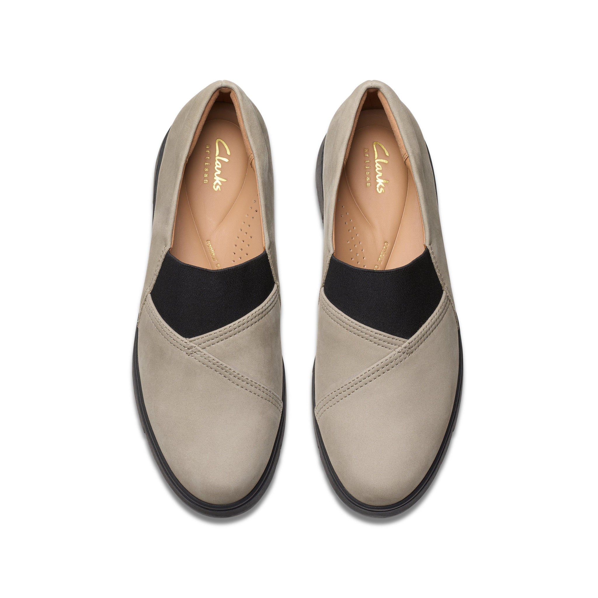 Calzado de nobuk color beige