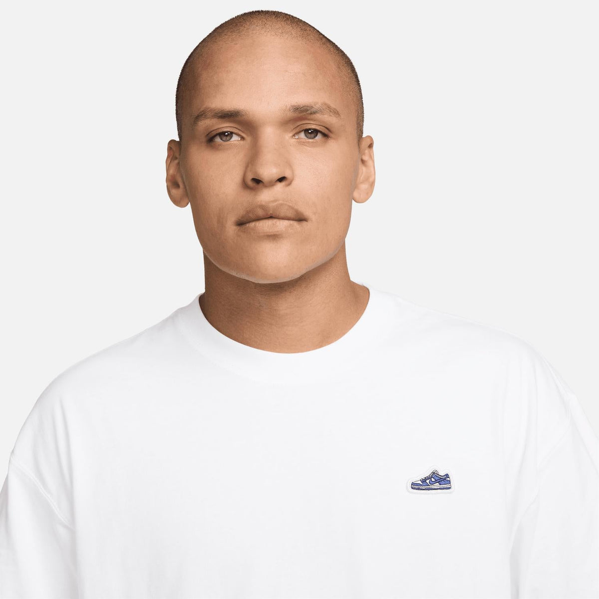 Camiseta con cuello redondo color blanco