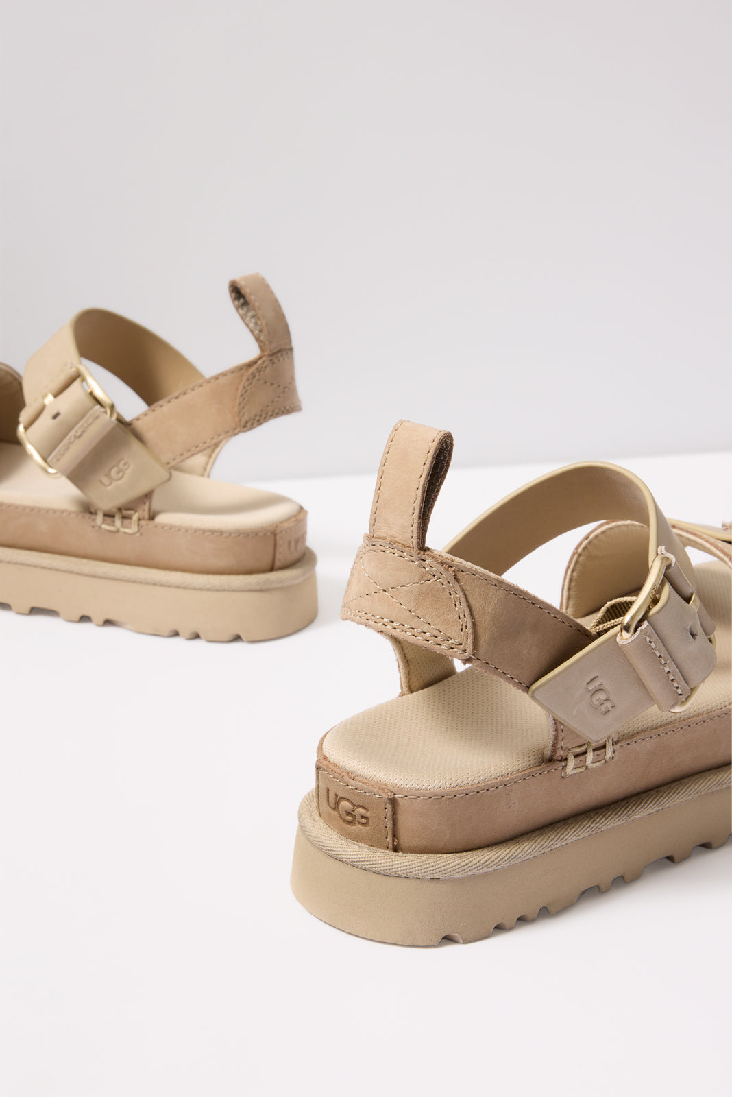 Sandalias de mujer