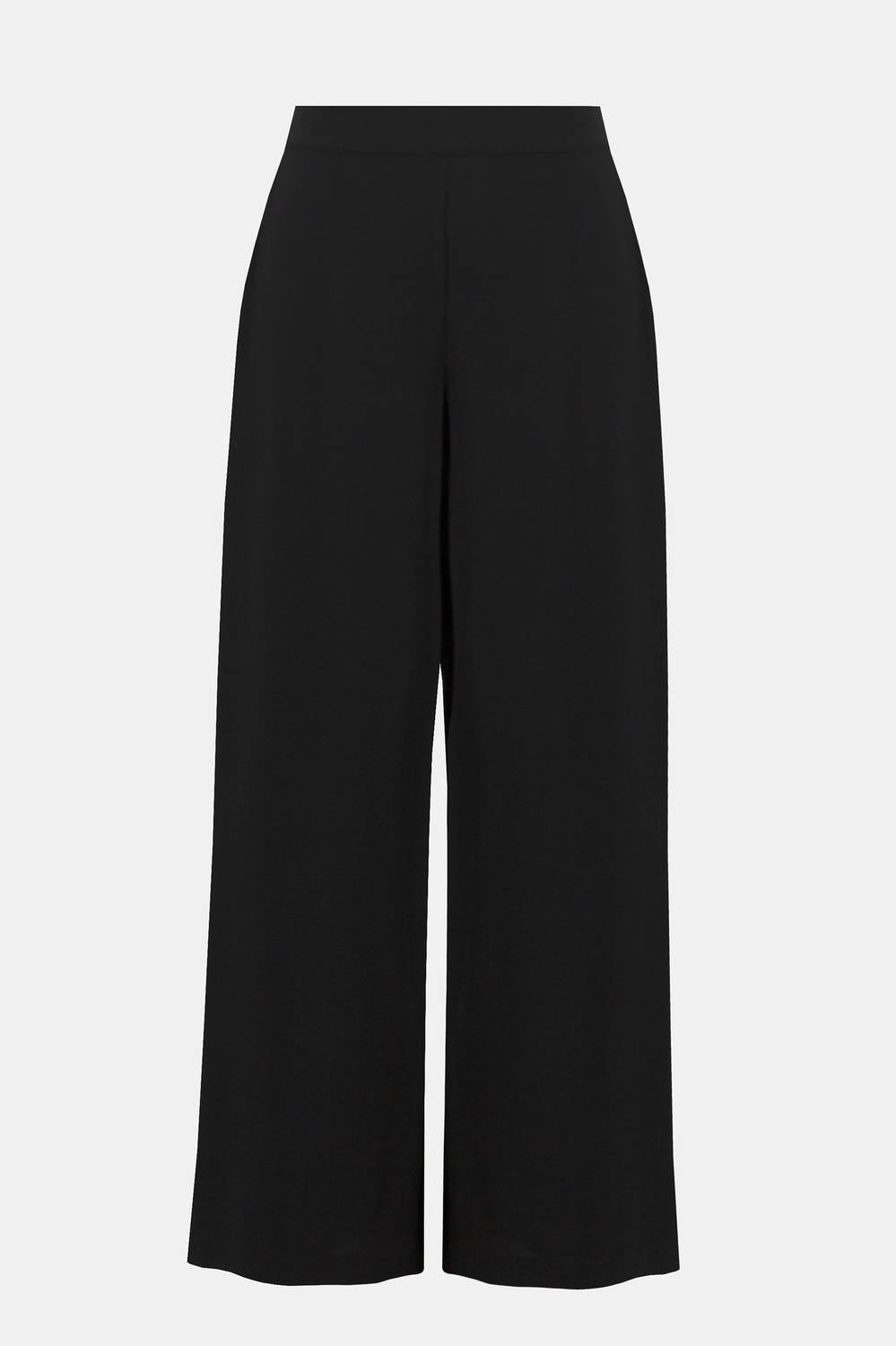 Pantalón de corte recto color negro