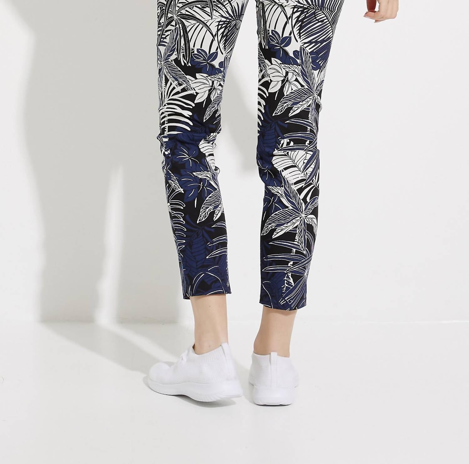 Pantalón de corte ajustado