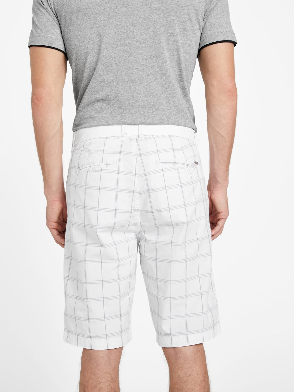 Short a cuadros