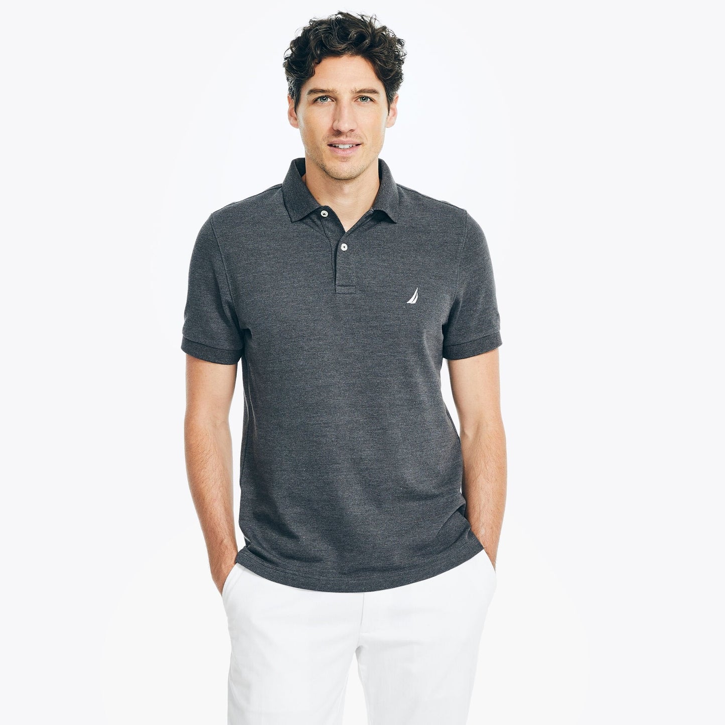 Polo de hombre de corte ajustado