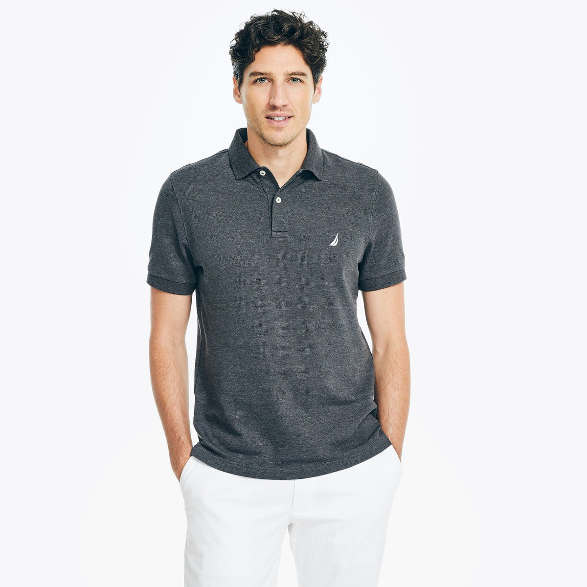 Polo de hombre de corte ajustado