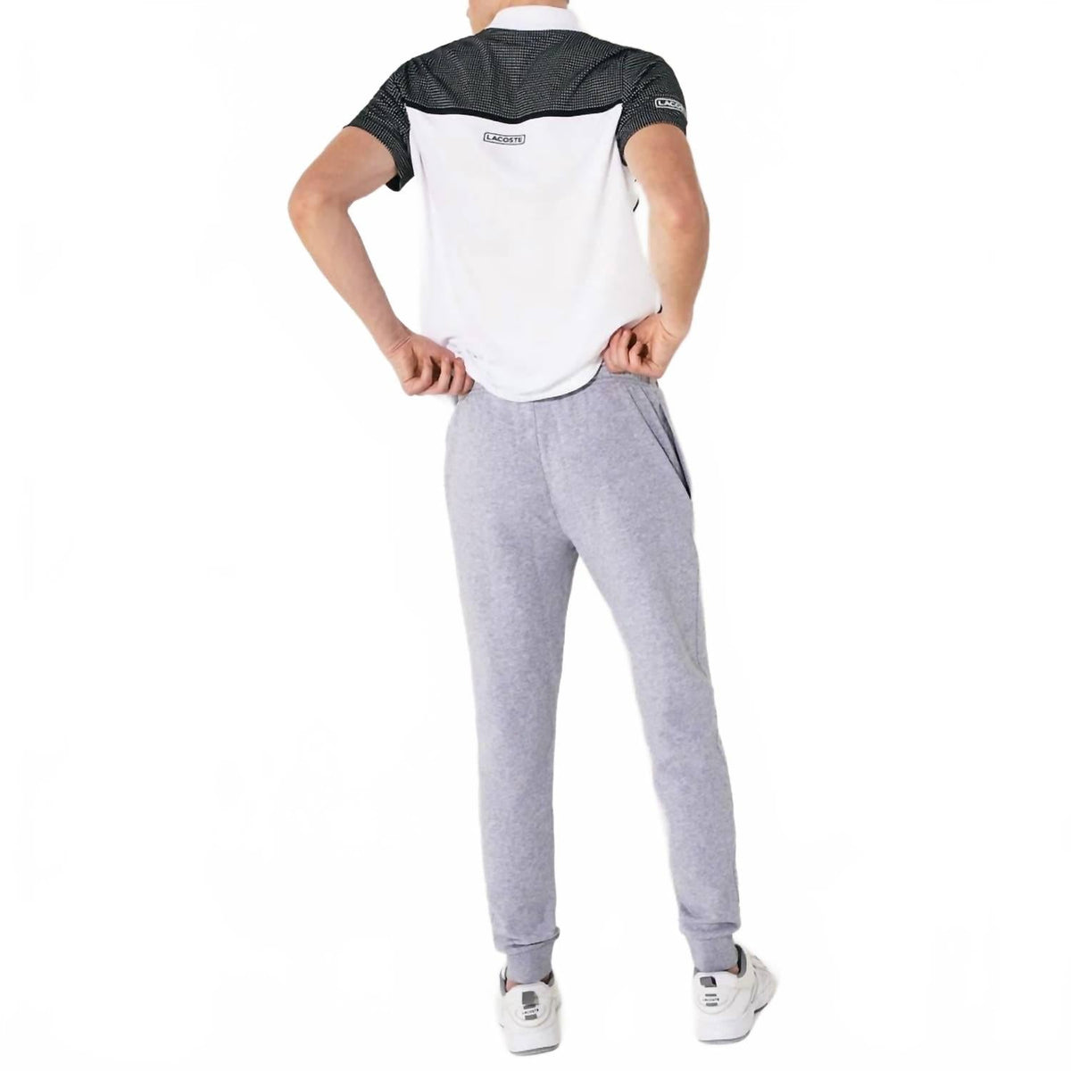 Pantalón deportivo color gris