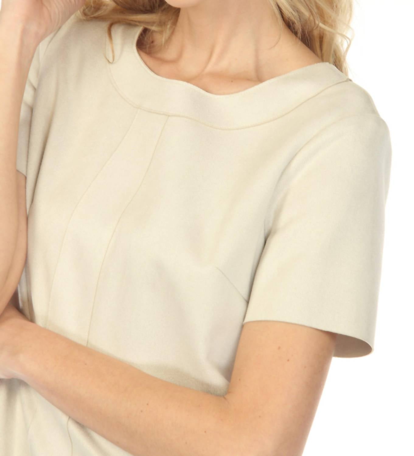 Vestido de gamuza corto