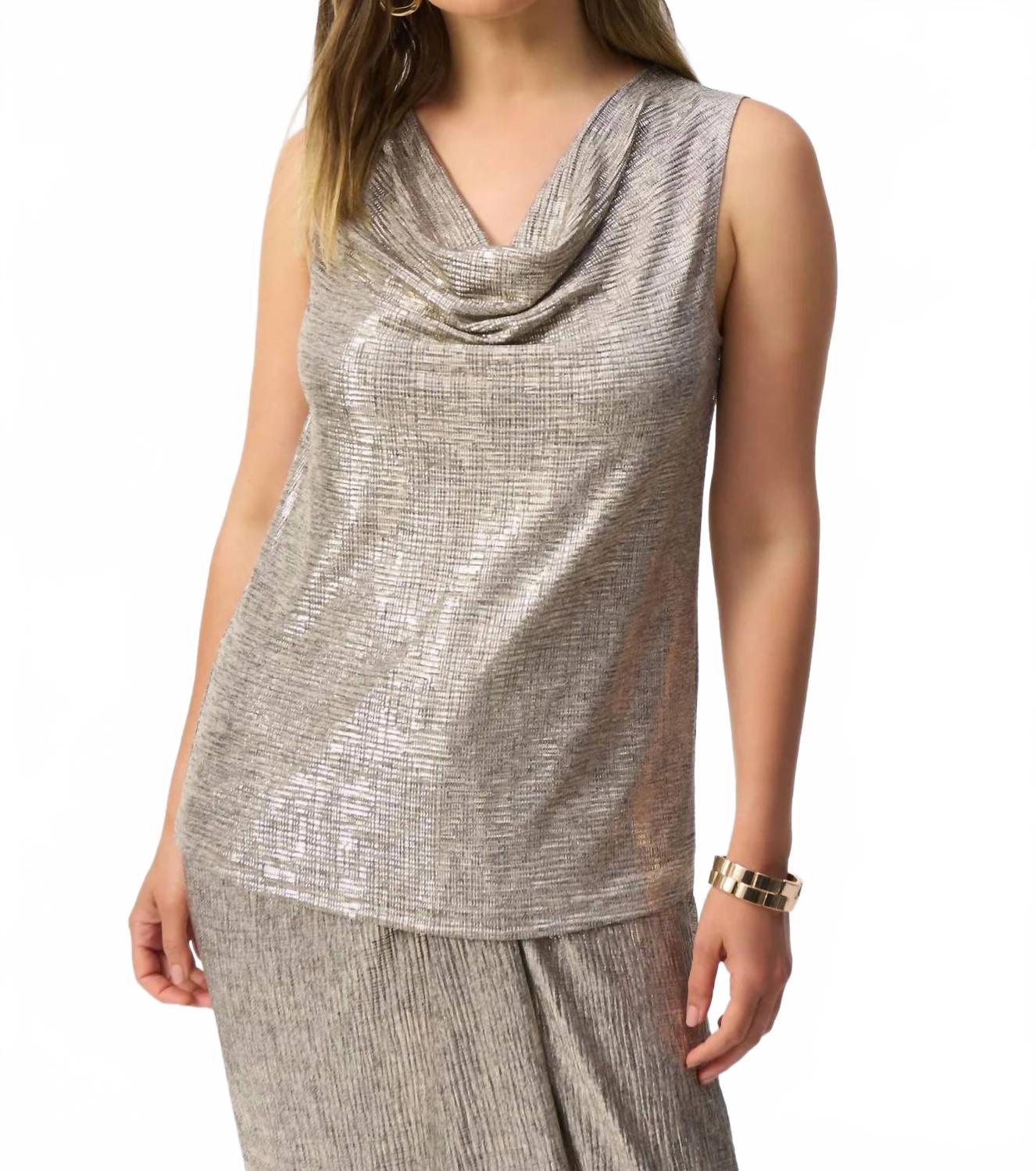 Top color beige y dorado