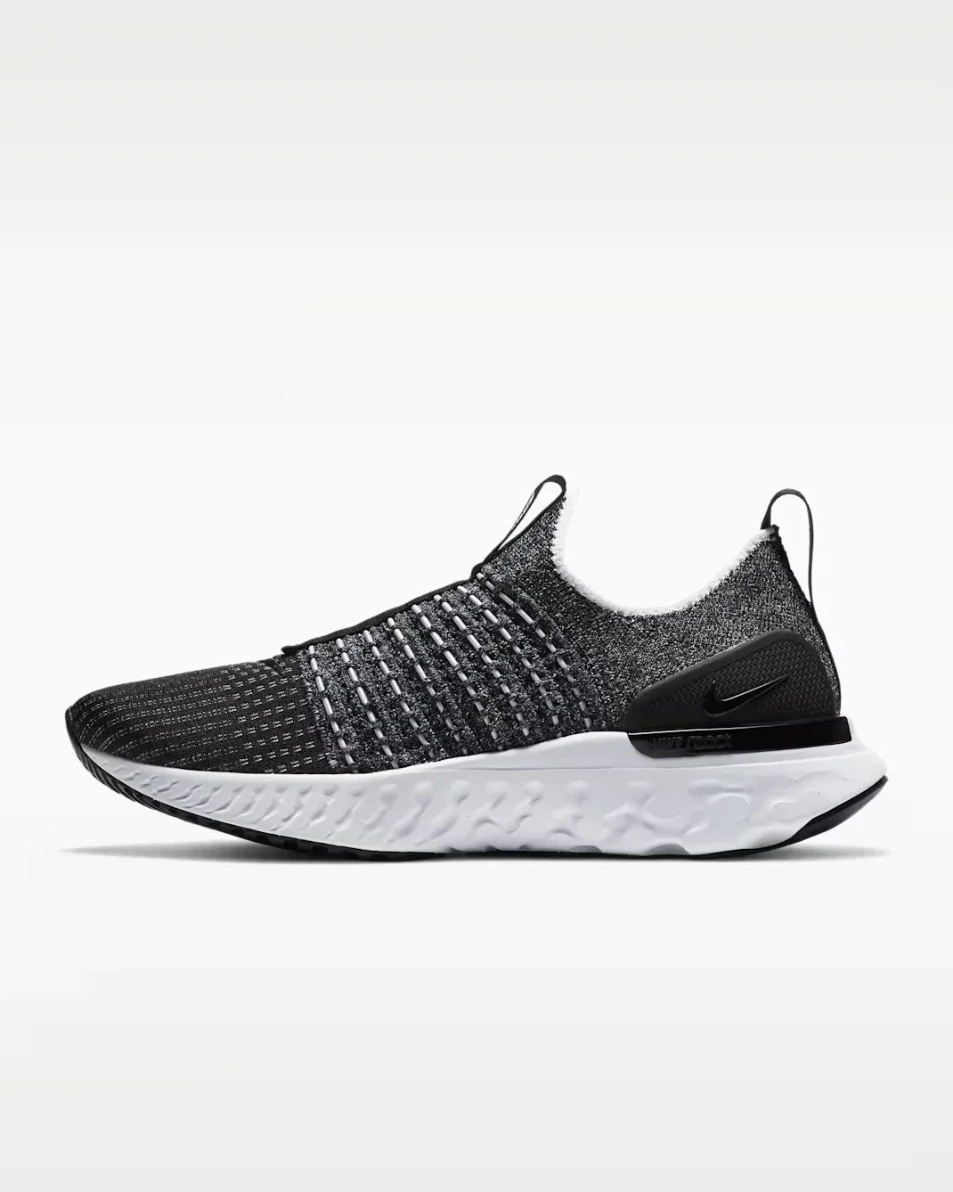 Tenis para correr de mujer color negro