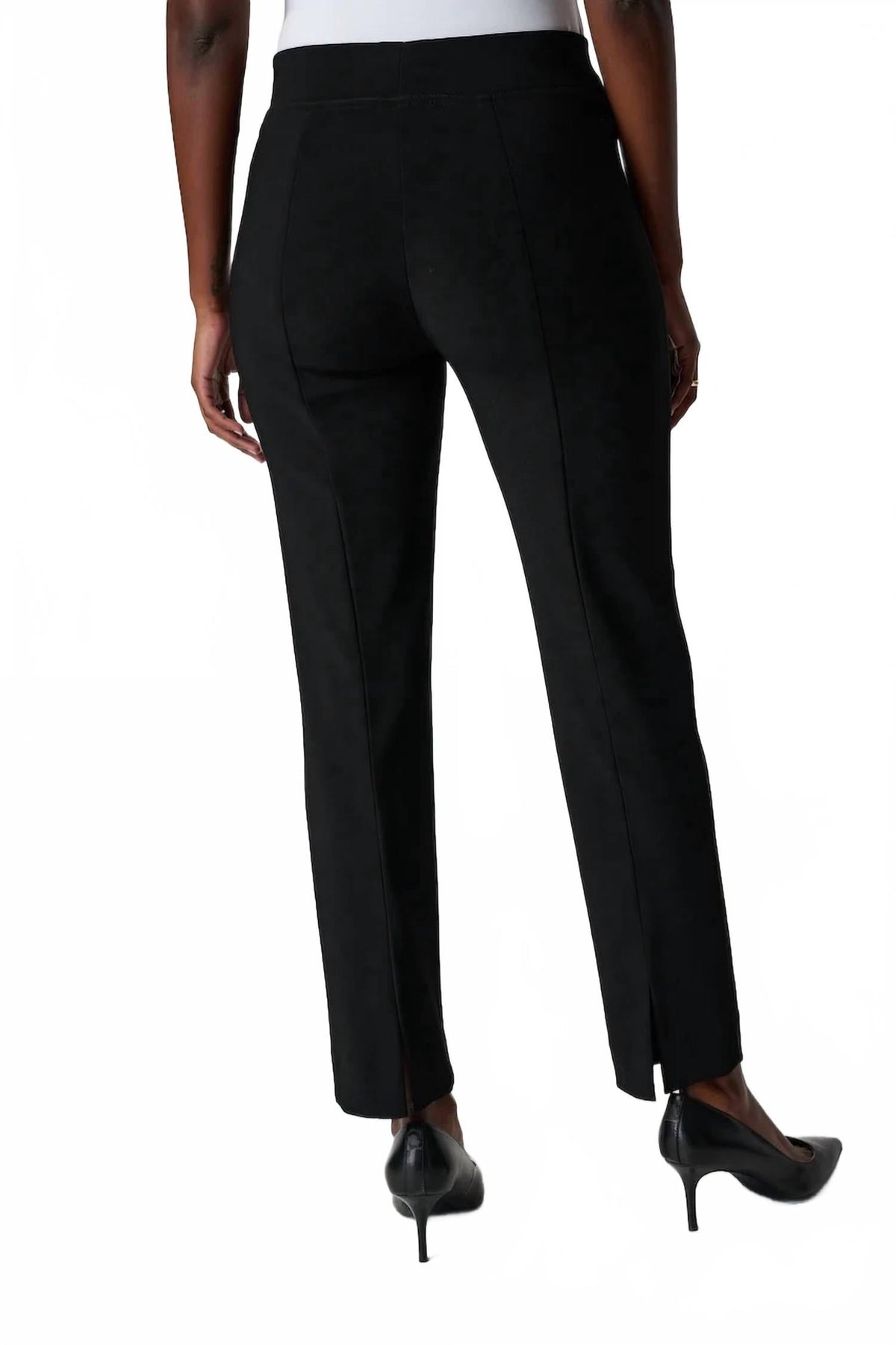 Pantalón con cintura elástica color negro