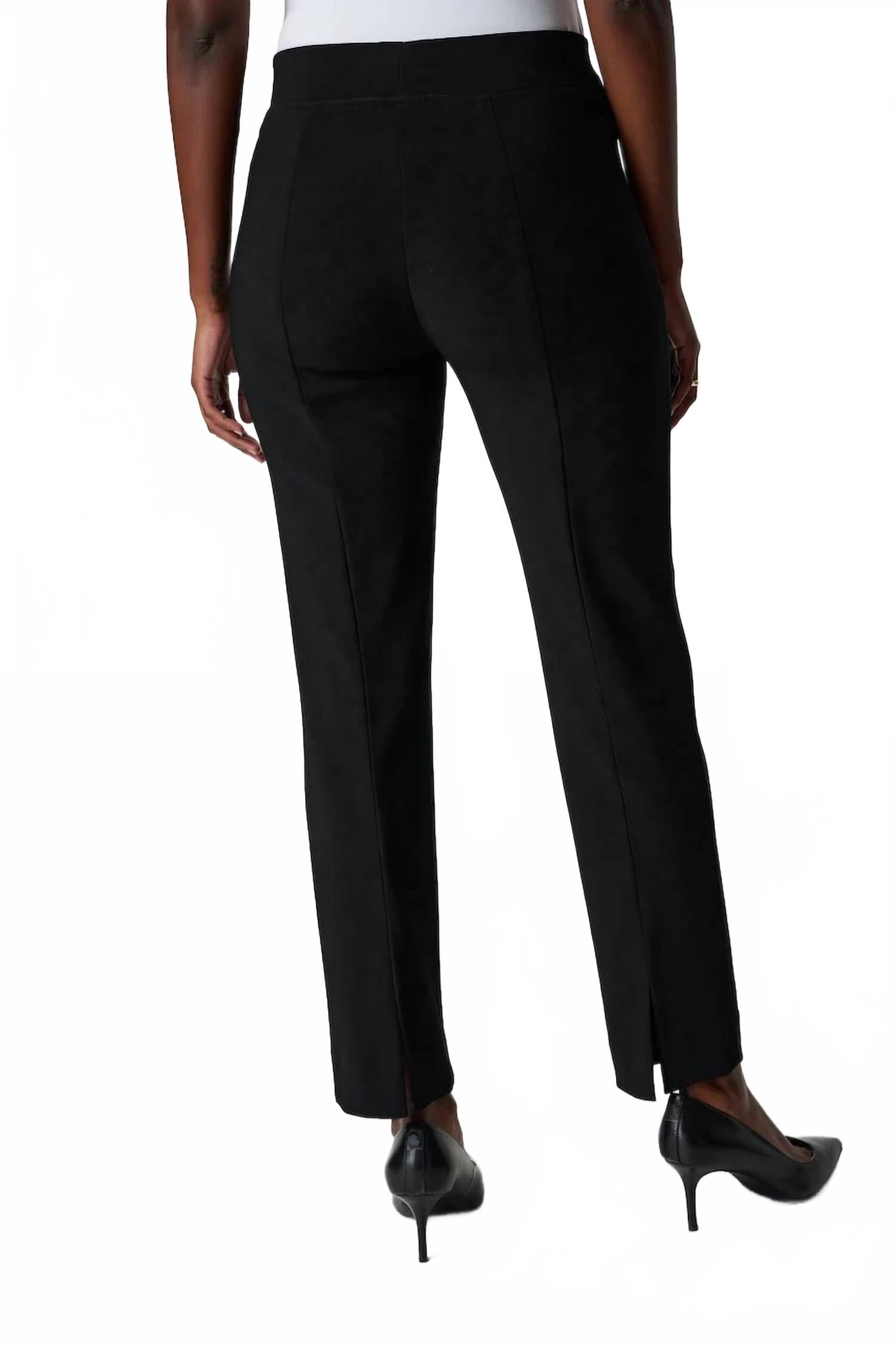 Pantalón con cintura elástica color negro