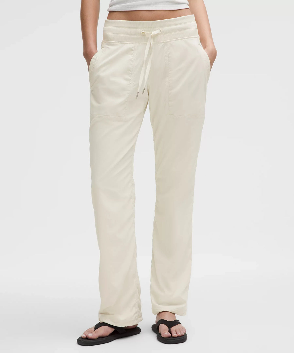 Pantalón de tiro medio