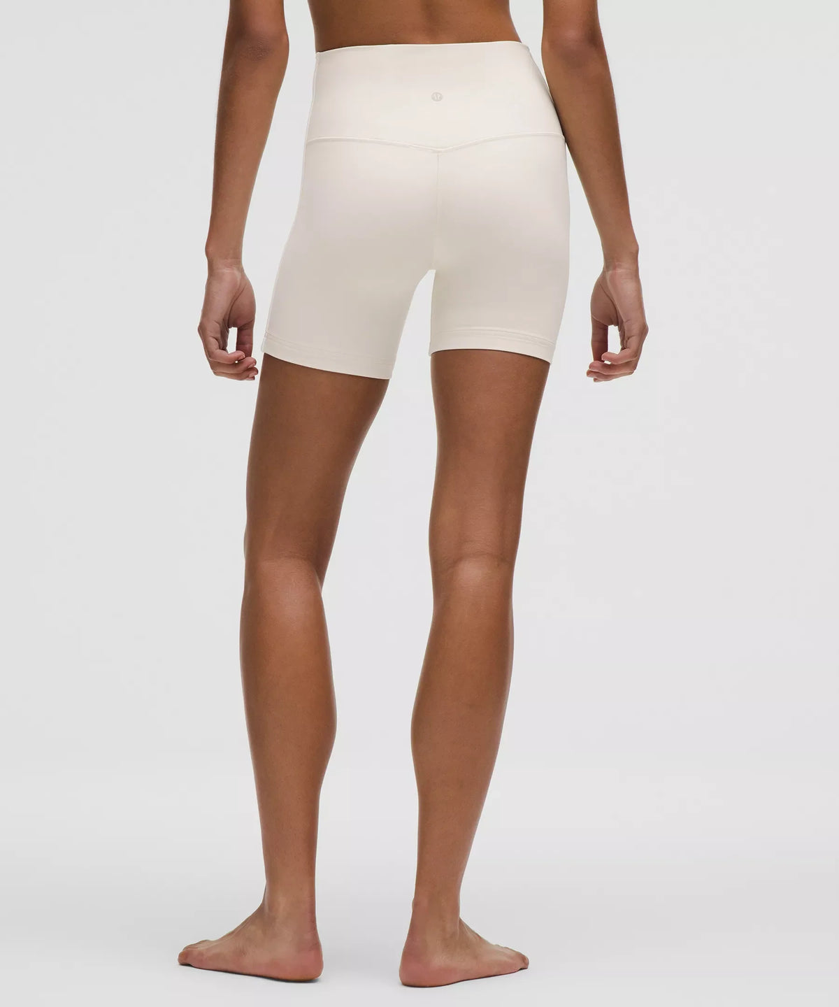 Short de tiro alto a rayas