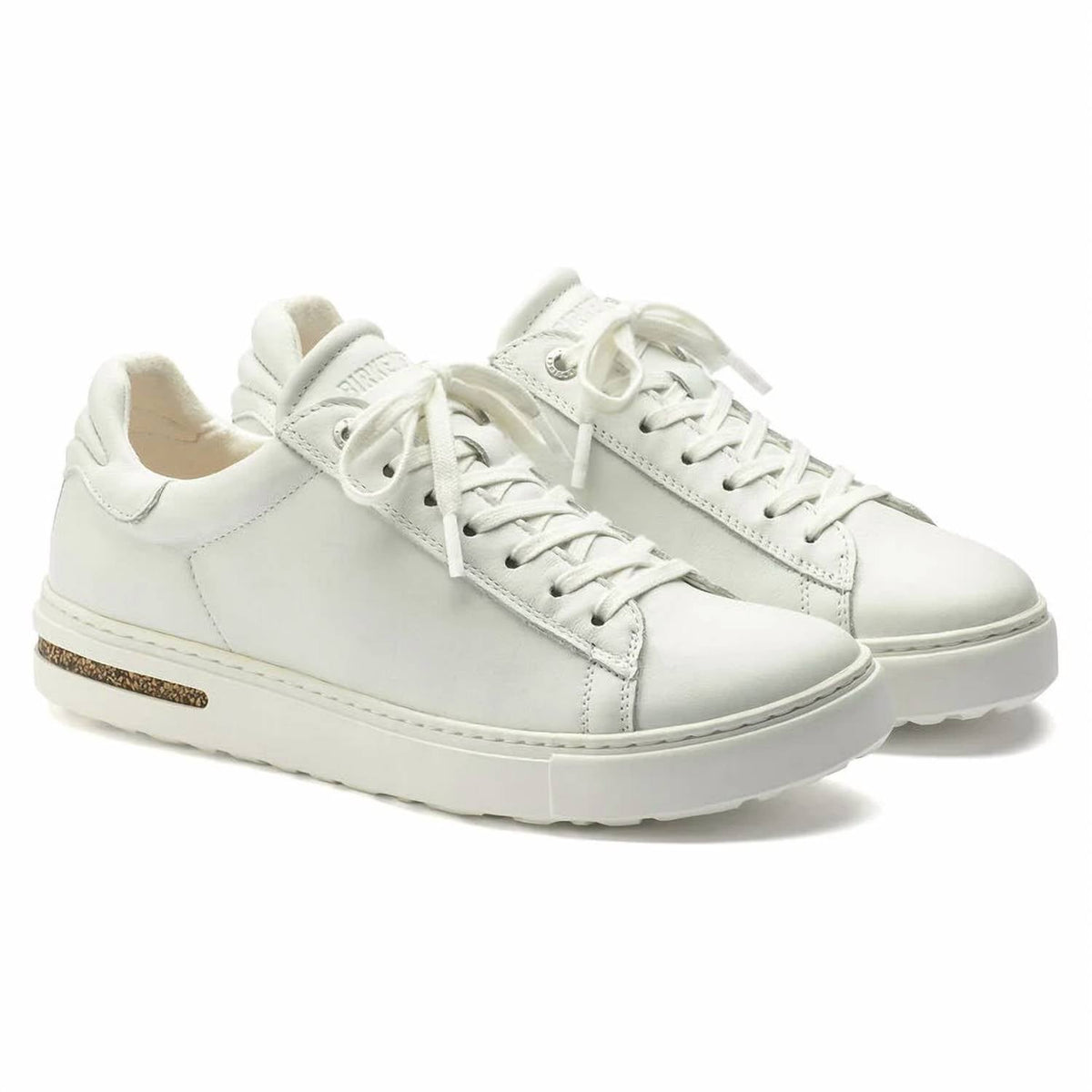 Tenis de mujer de cuero color blanco