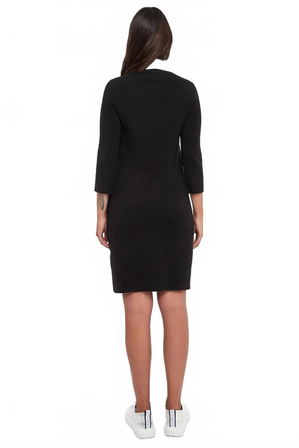 Vestido corto color negro