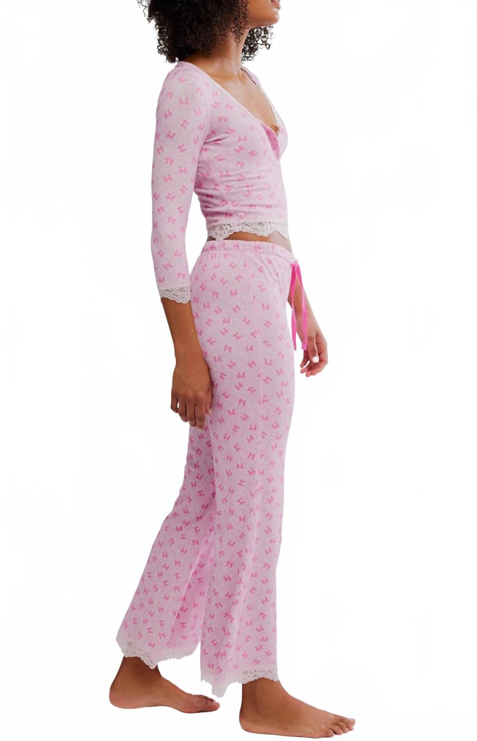 Pijama color rosado
