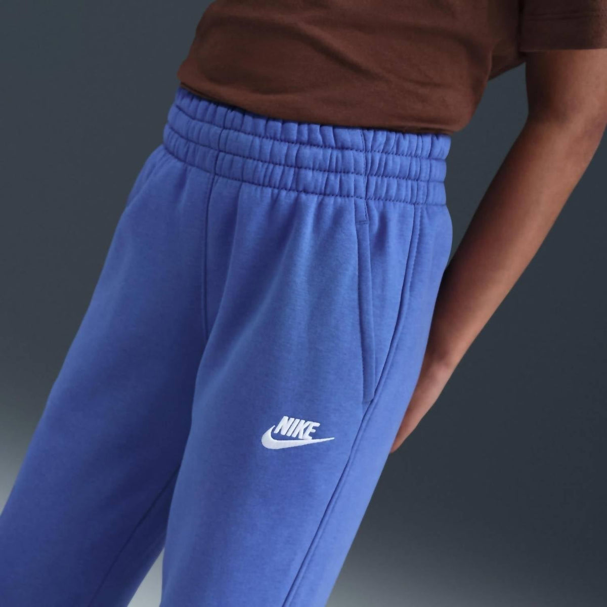 Pantalón deportivo infantil color azul