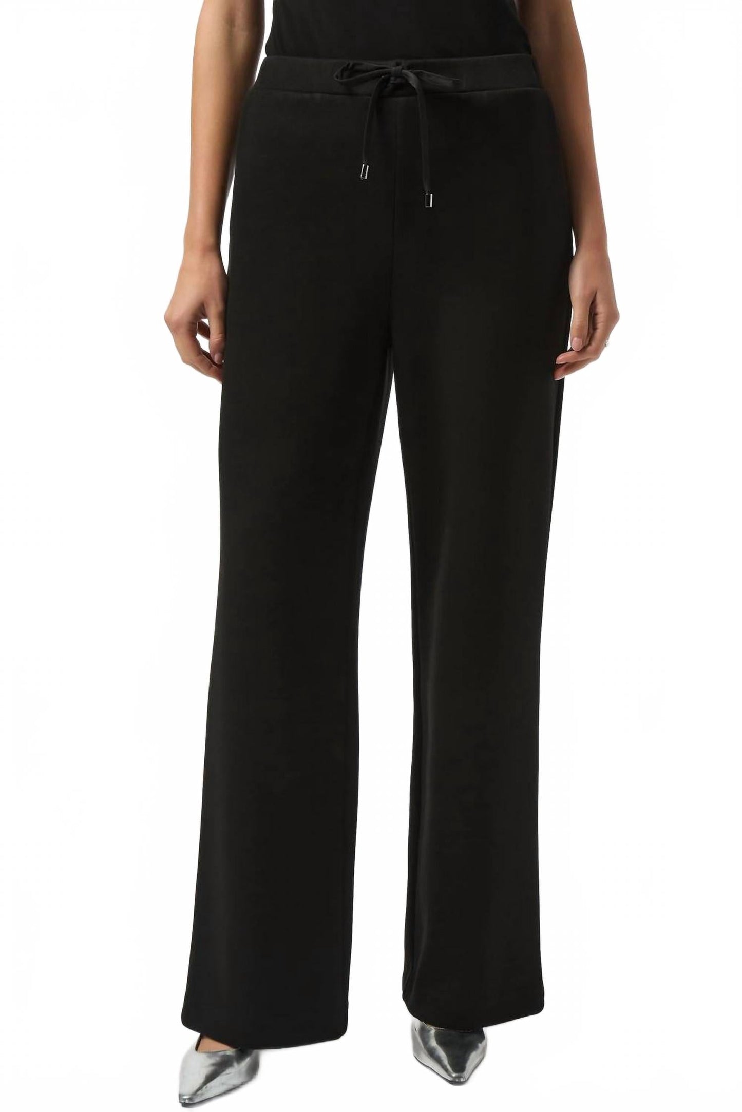 Pantalón de pierna ancha color negro