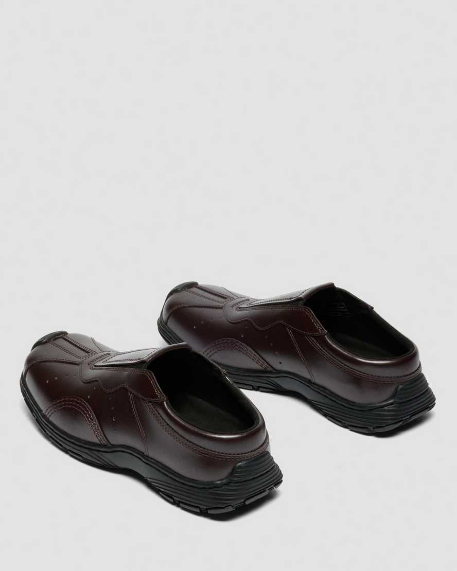 Zapatos destalonados de cuero