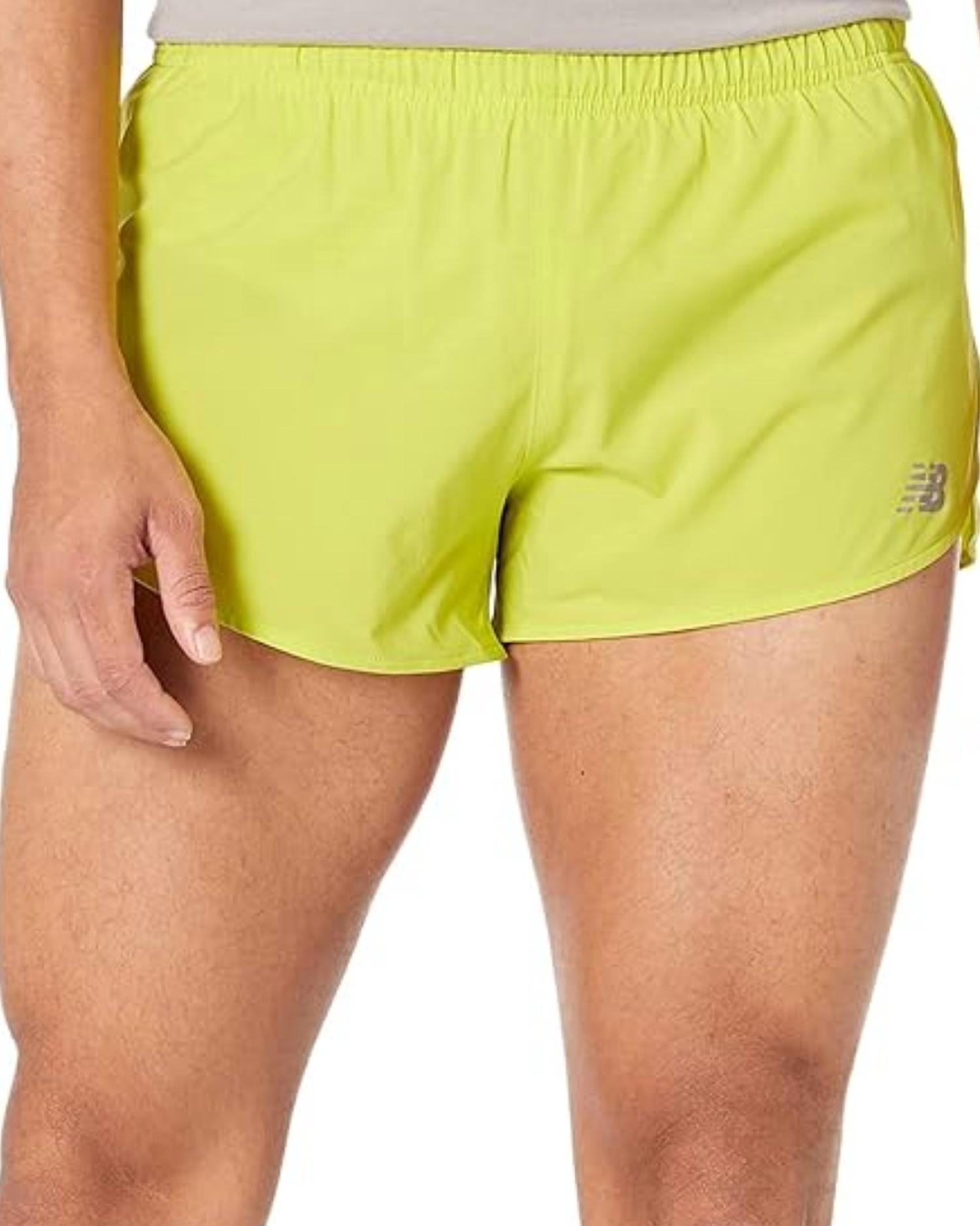Short de hombre color amarillo