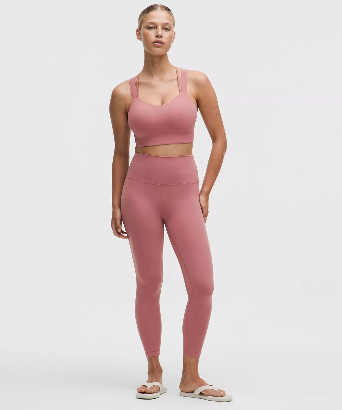 Pantalón de tiro alto