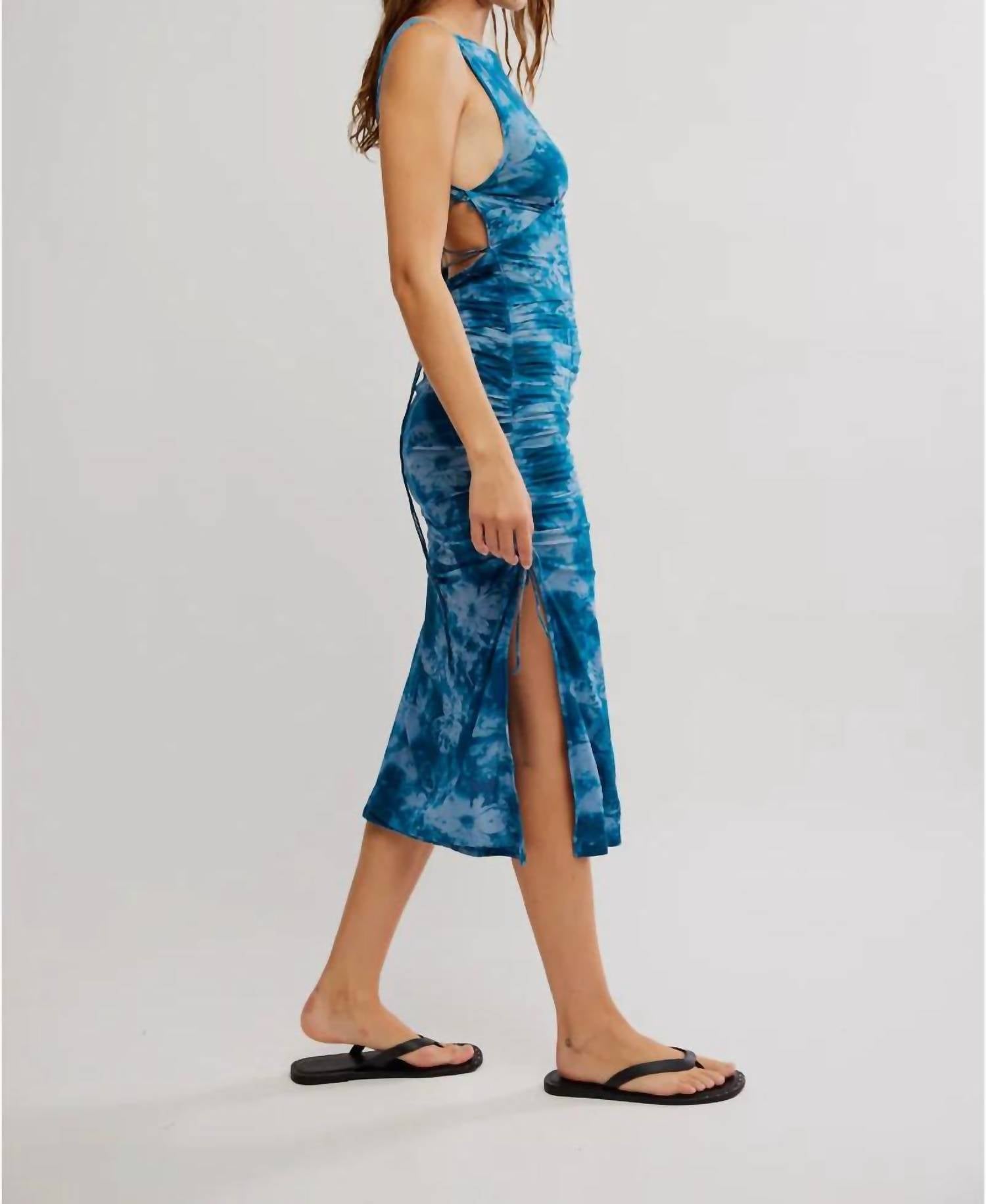 Vestido midi color azul
