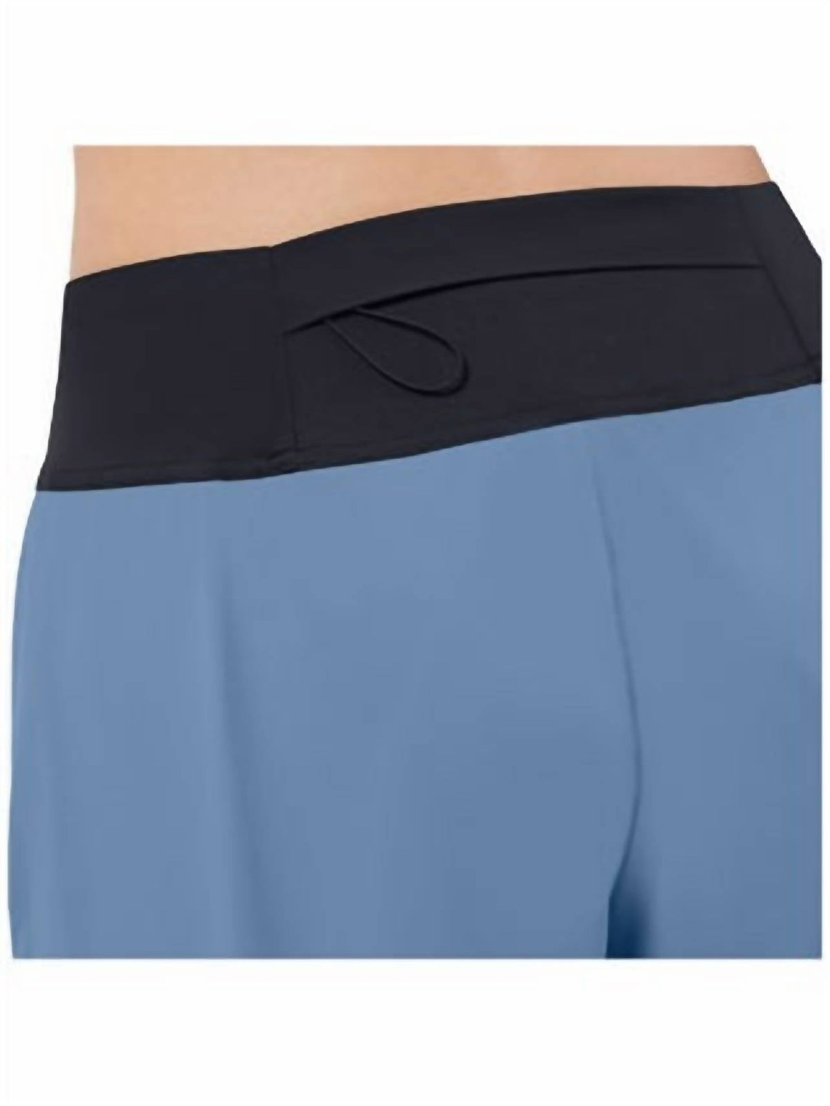 Short color negro