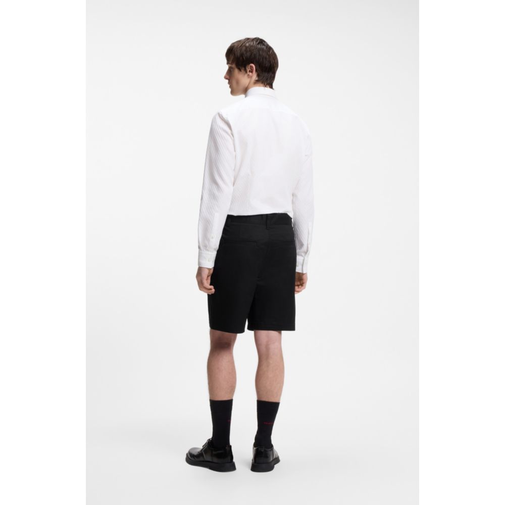 Short de algodón de corte ajustado