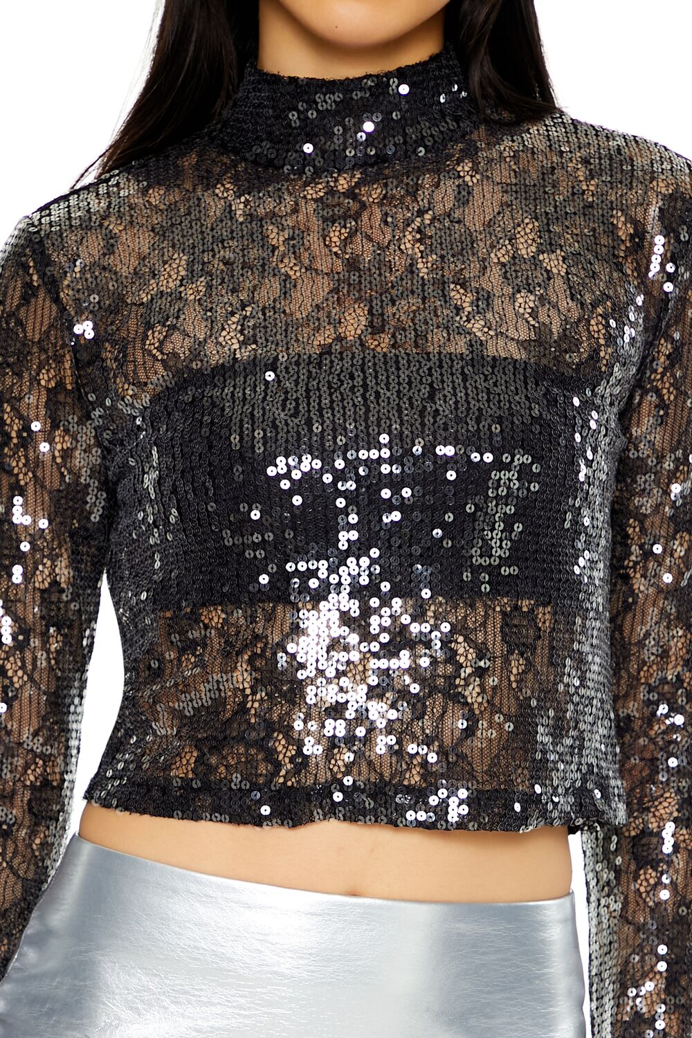 Top con cuello alto con lentejuelas