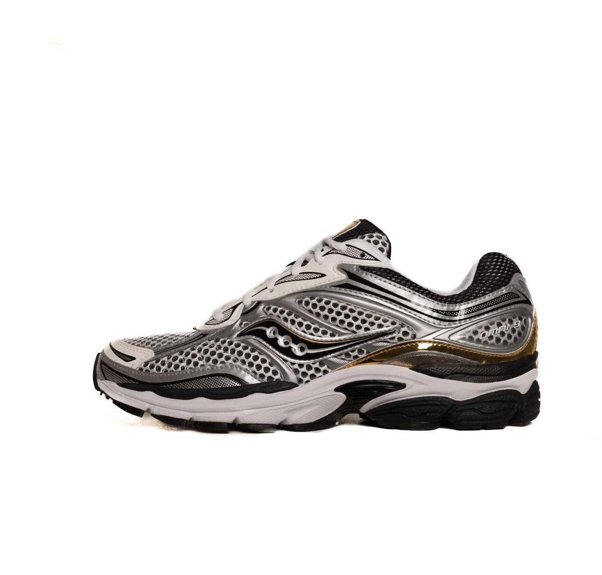 Tenis de hombre color plateado y dorado