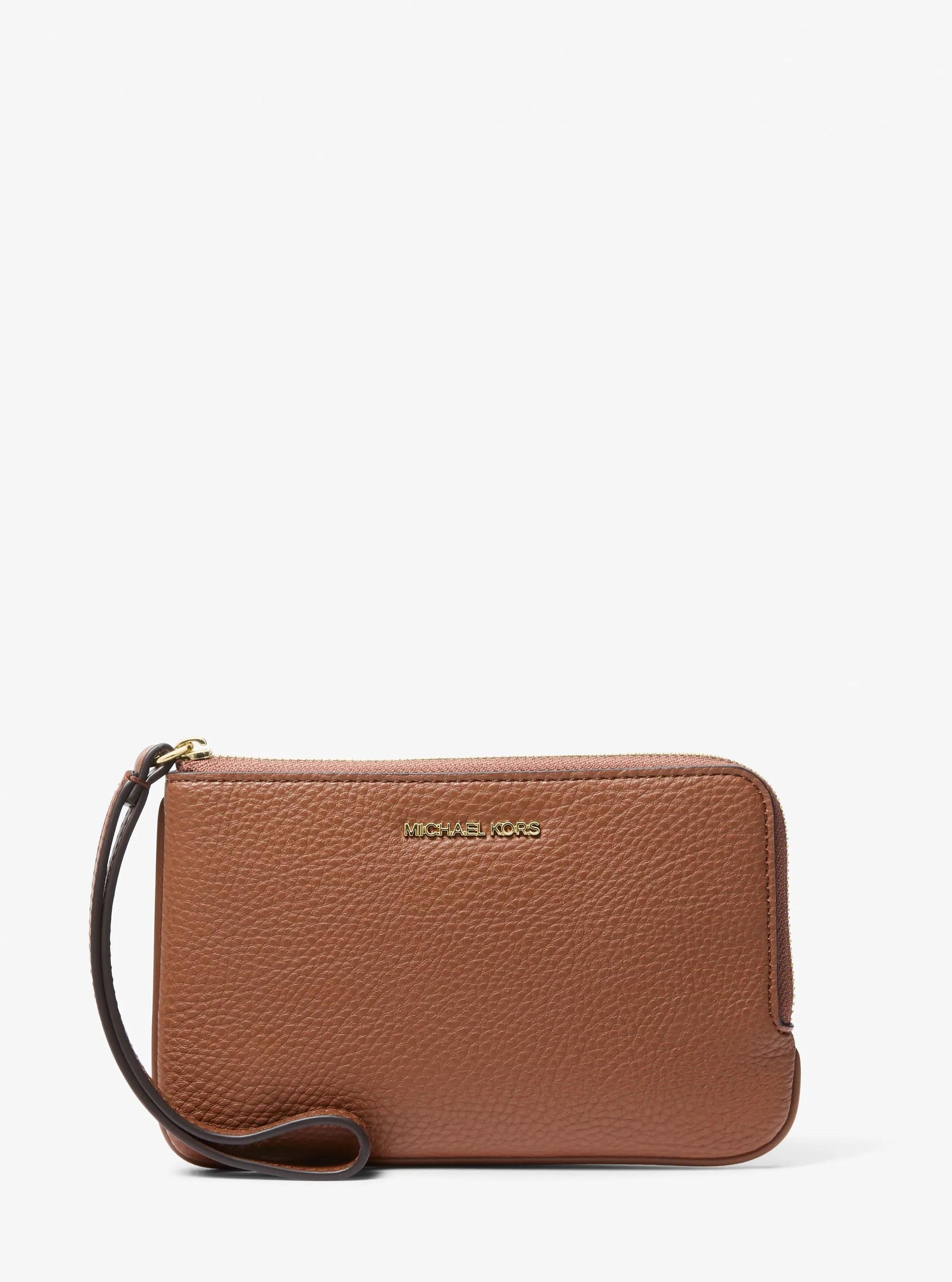 Bolso de muñeca