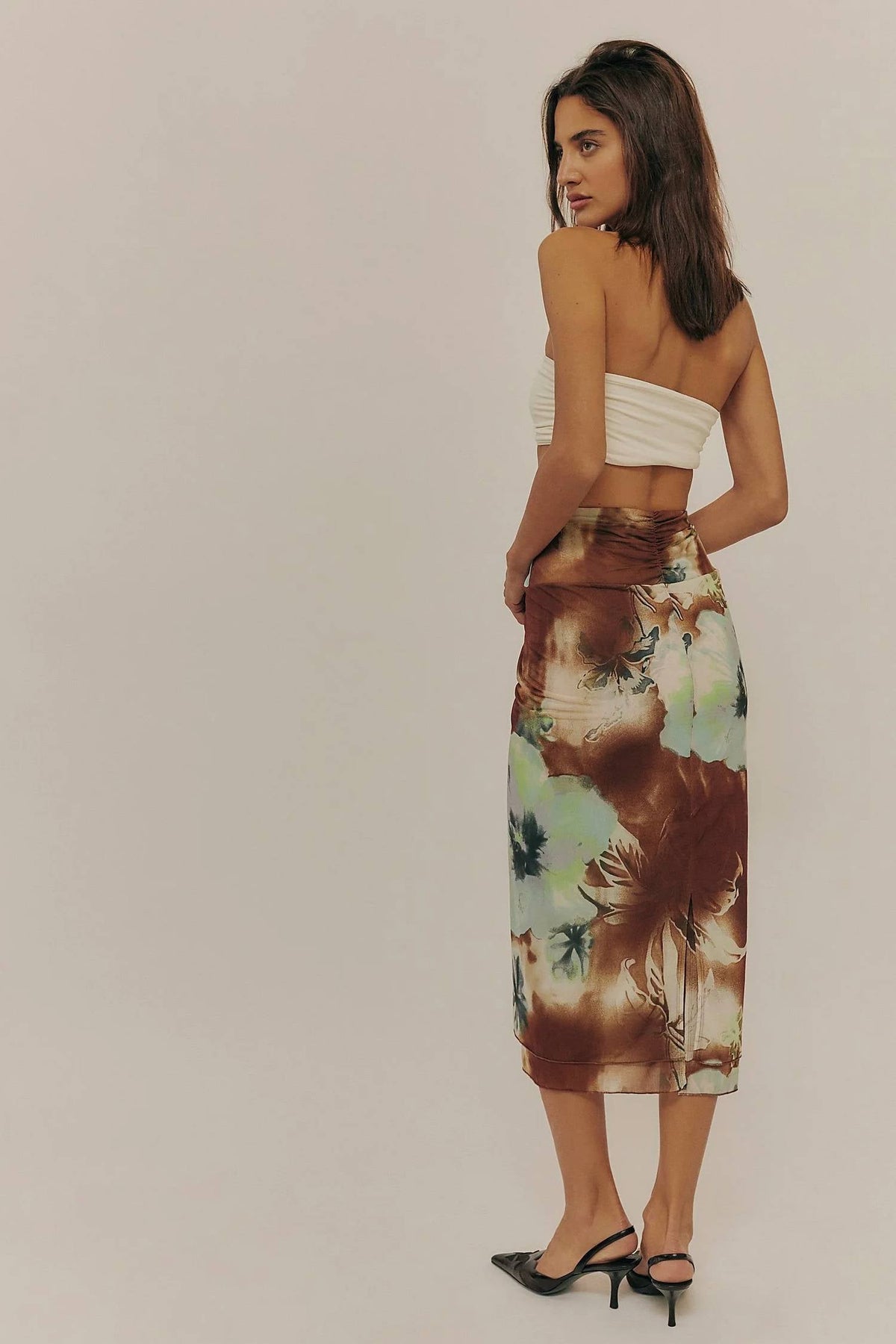 Falda larga
