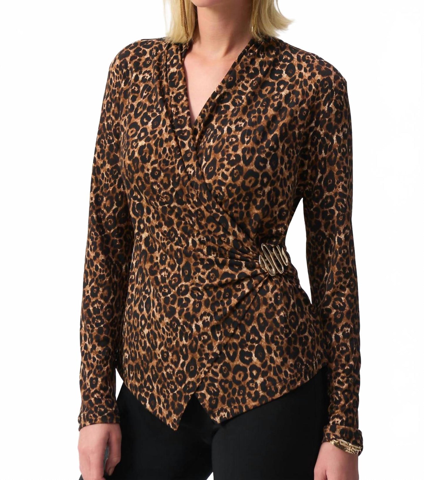 Top con estampado animal