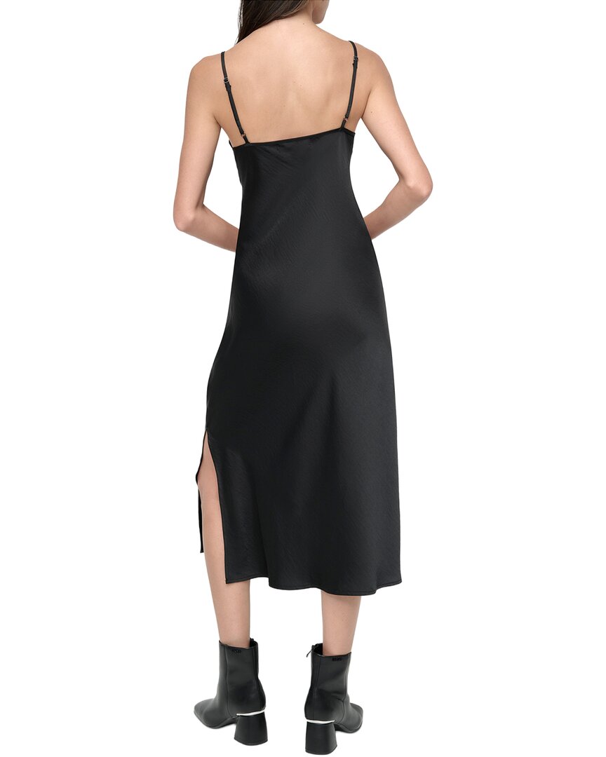 Vestido de satén