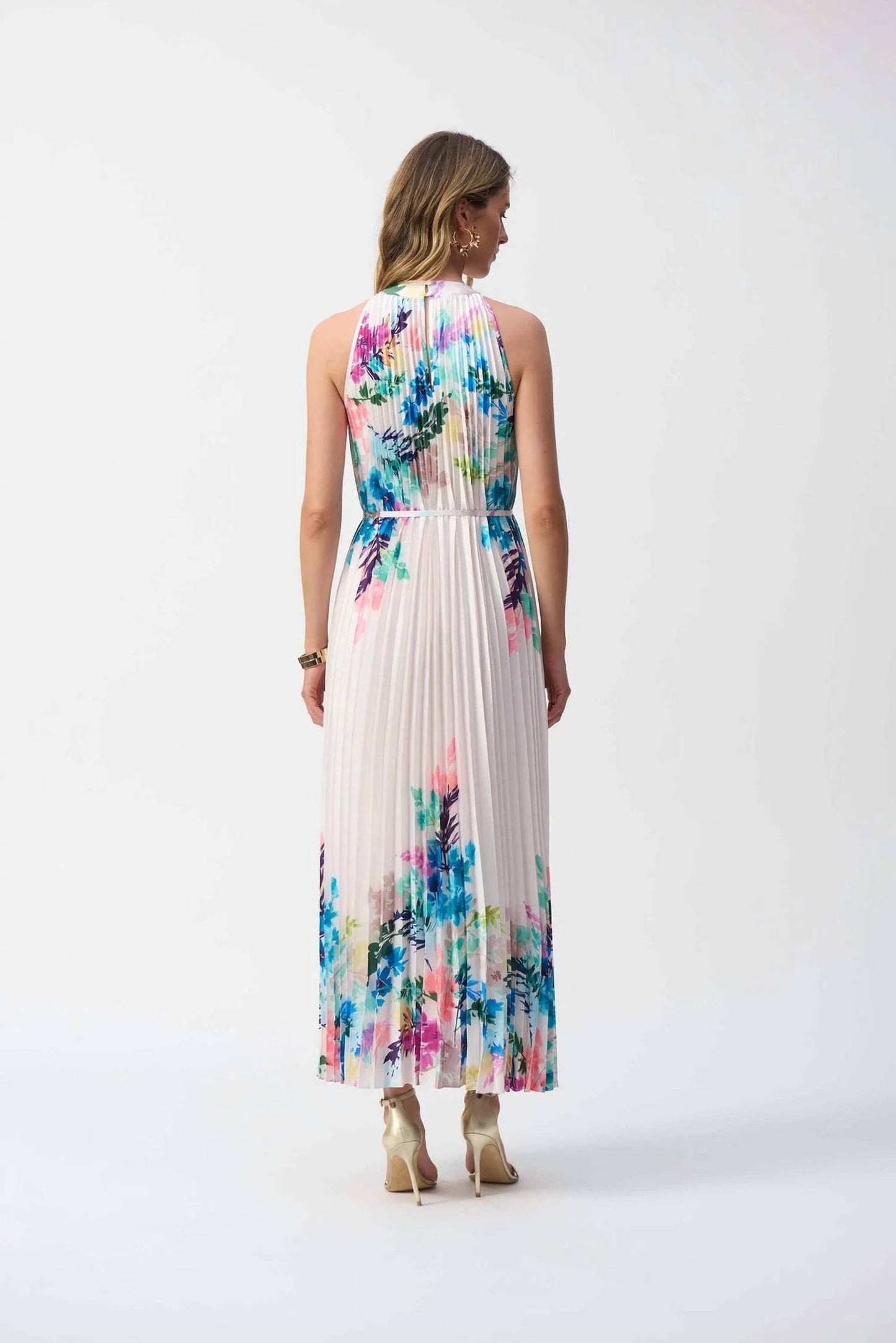 Vestido largo con estampado floral color blanco