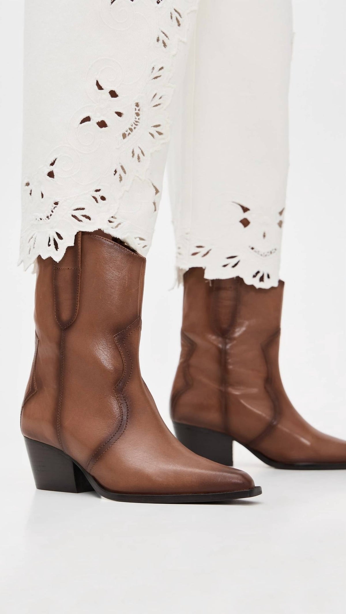 Botas de mujer color café