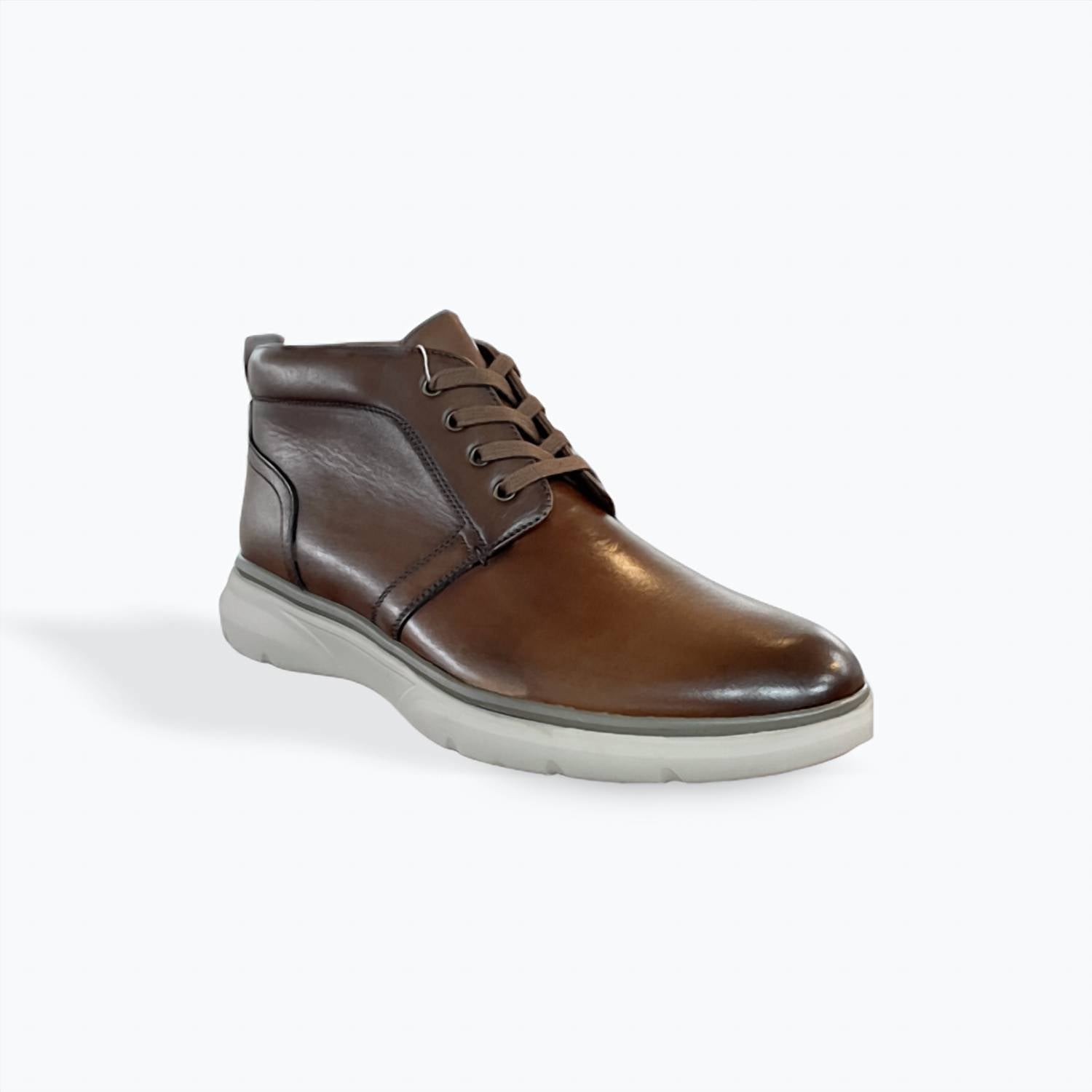 Botas de hombre color café