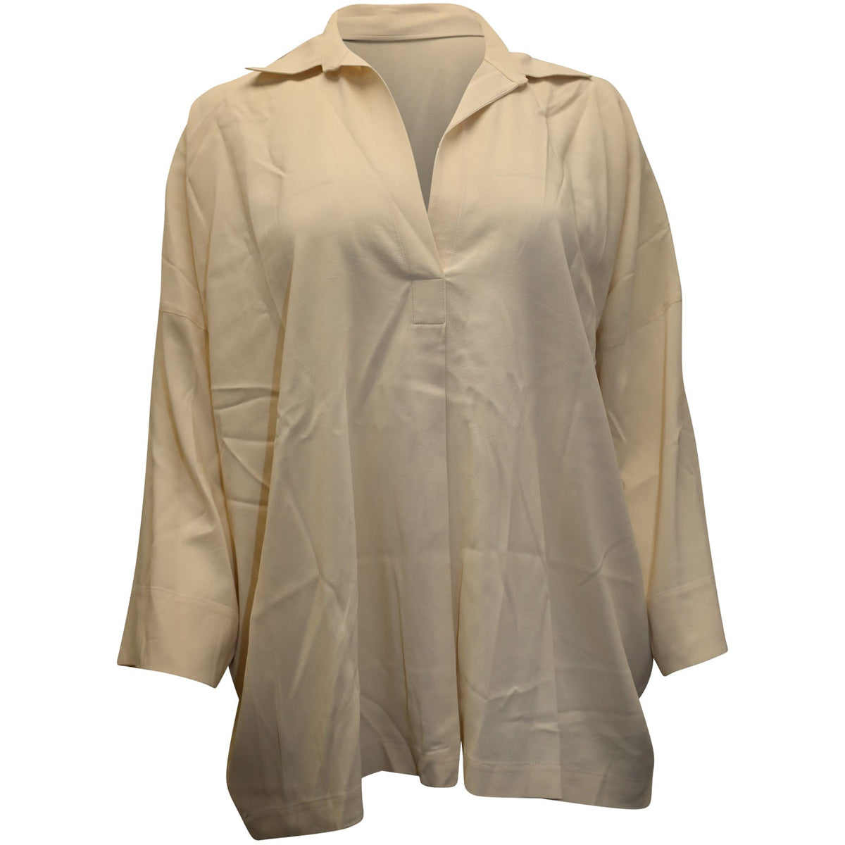 Blusa de manga larga color beige