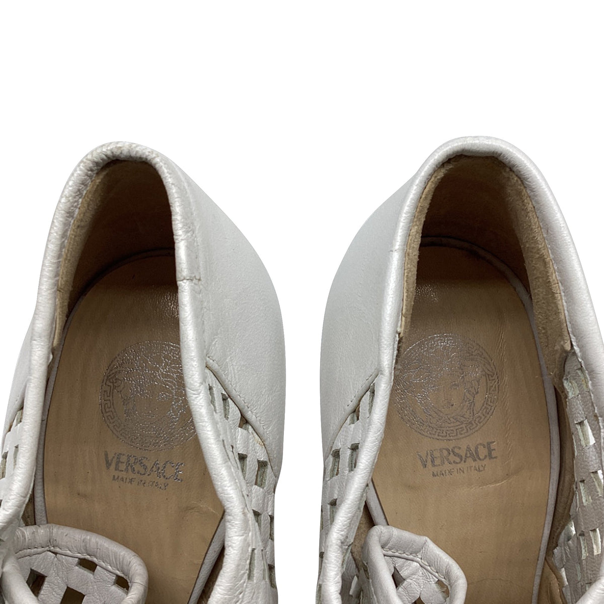 Zapatos destalonados de cuero con cordones color blanco