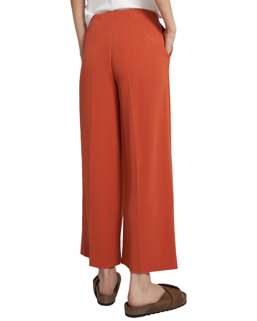 Pantalón de pierna ancha con pliegues