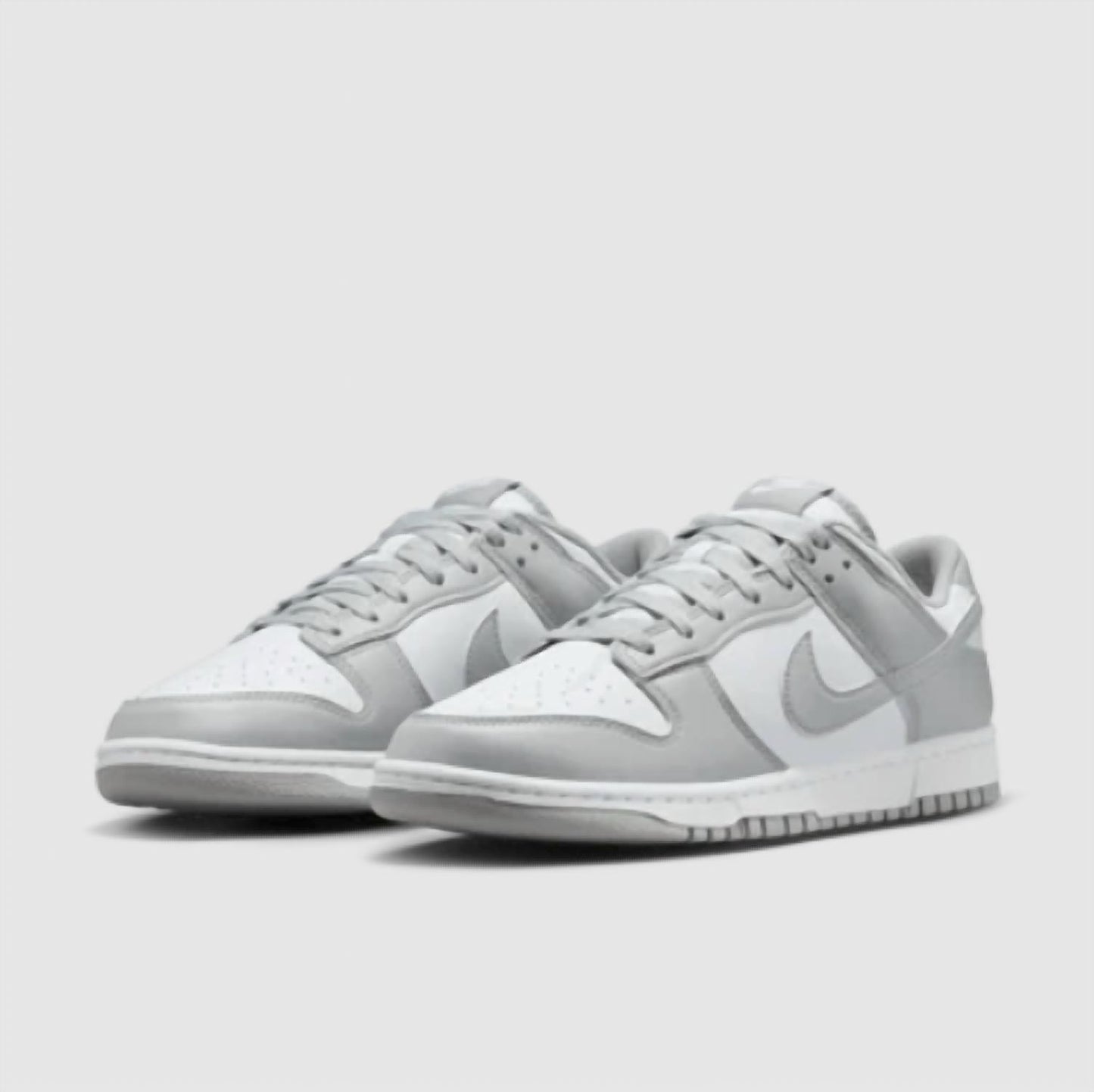 Tenis de hombre color gris