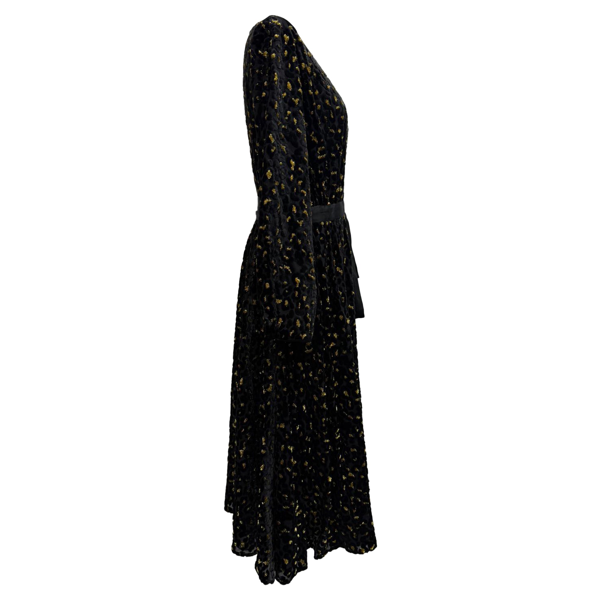 Vestido midi con estampado animal color negro