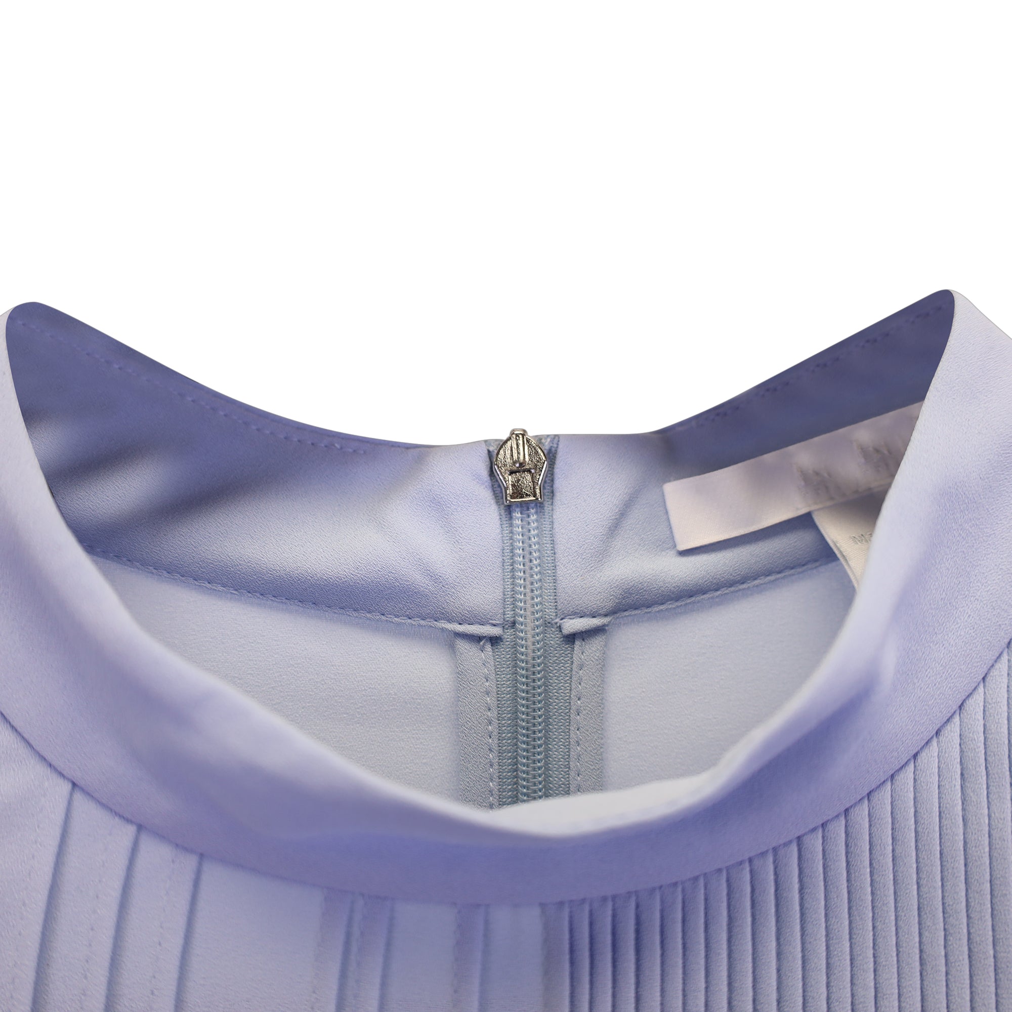 Top con cuello alto con pliegues color azul