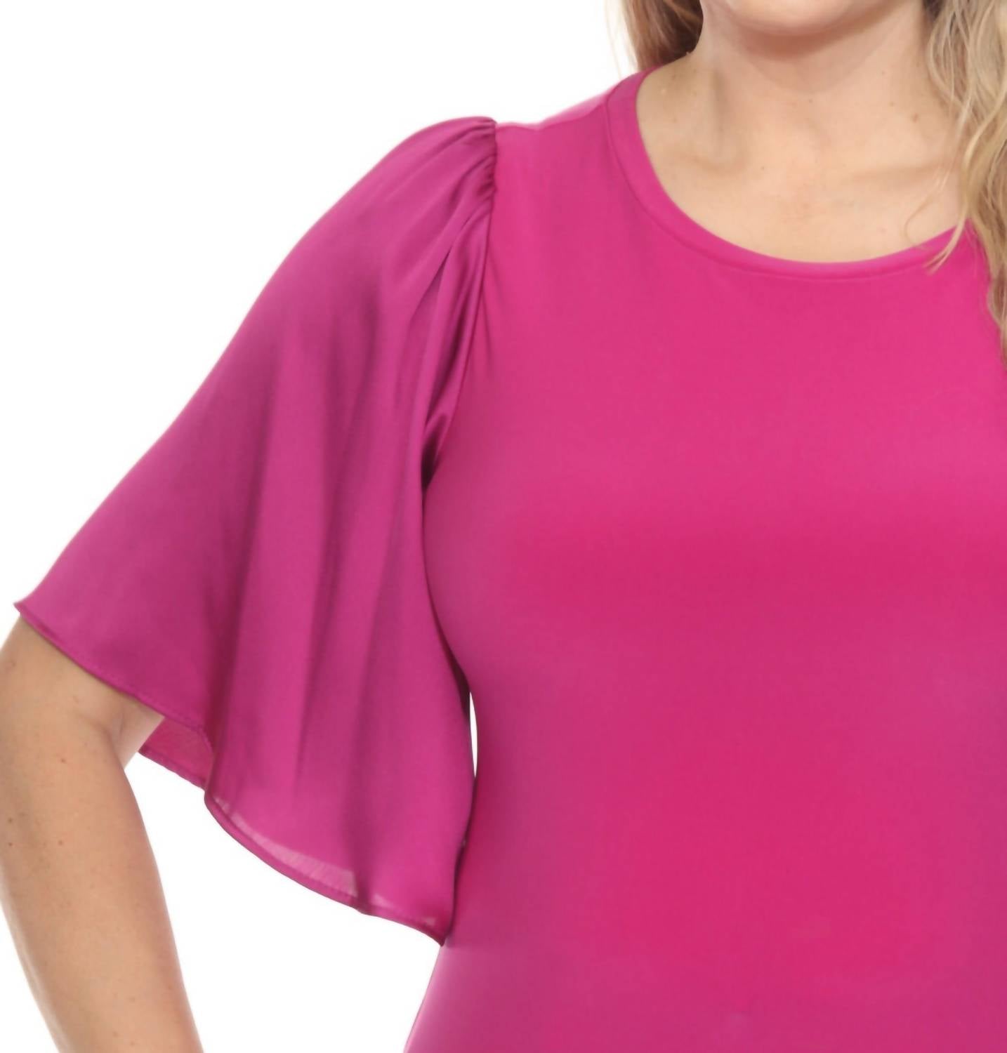 Top con cuello redondo color violeta