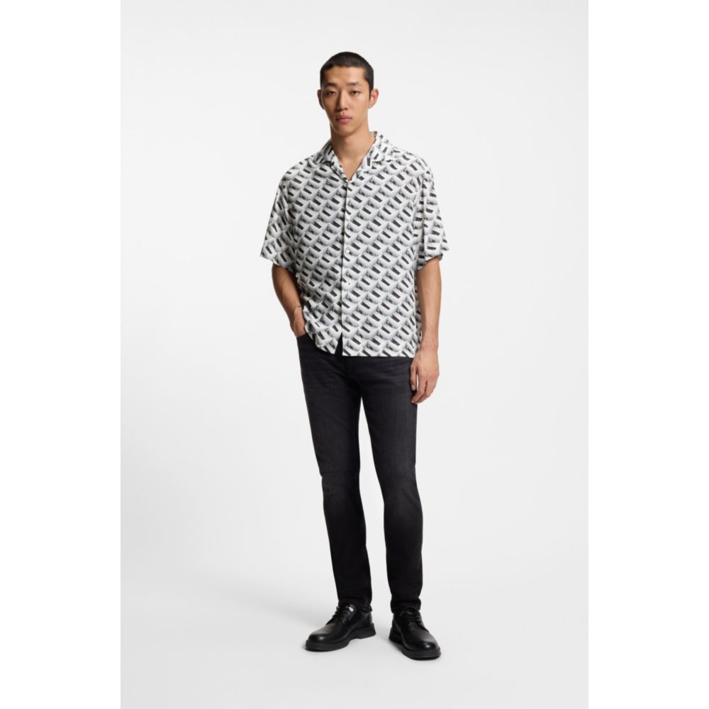 Camisa de corte amplio