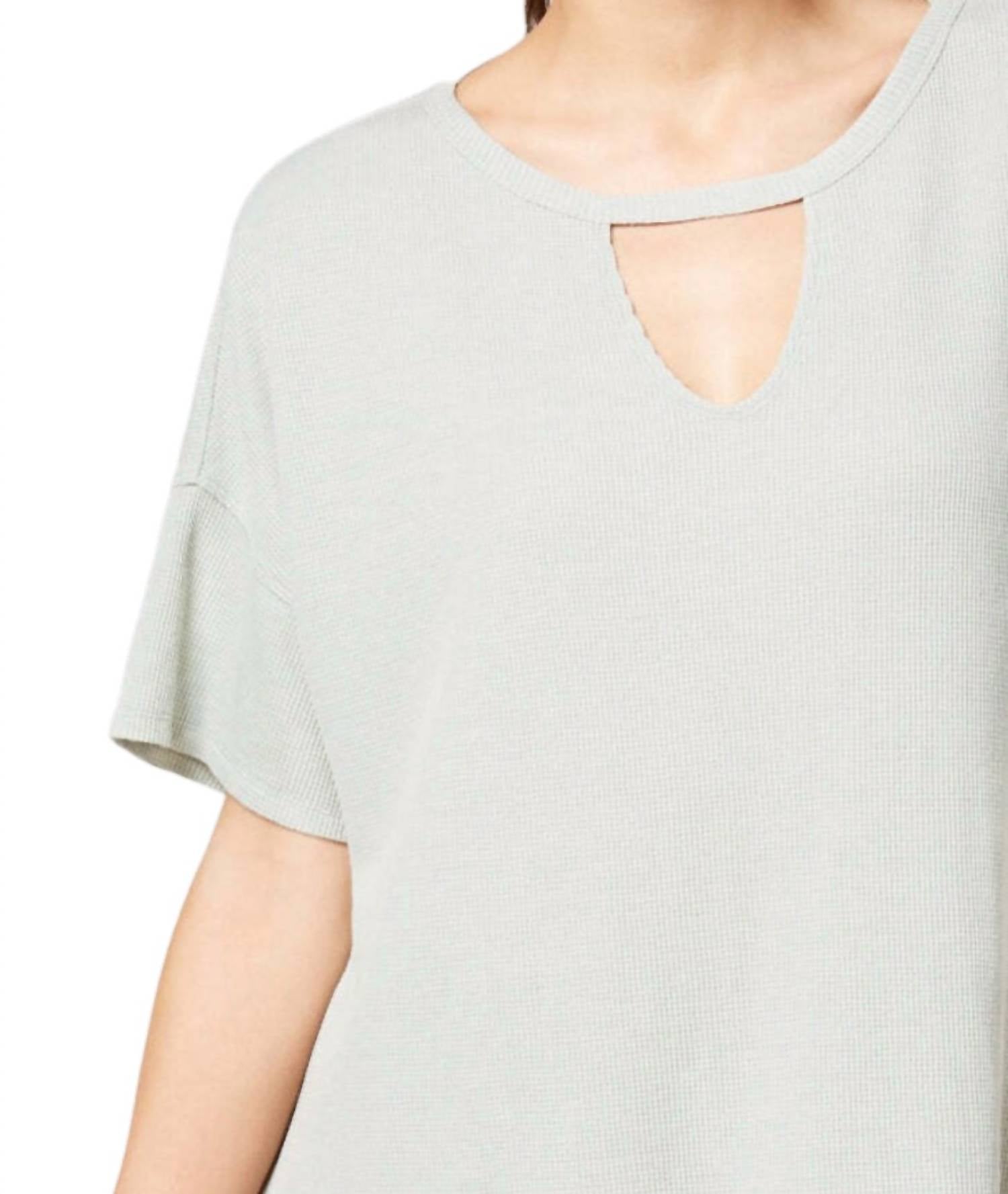 Top de mujer color plateado